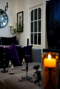 halloween decor for apartments